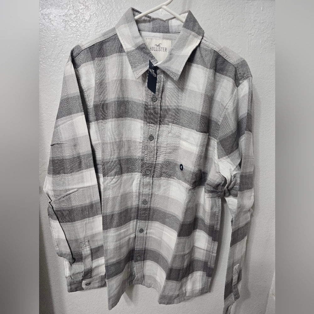Hollister Men's Black and White Checkered Shirt